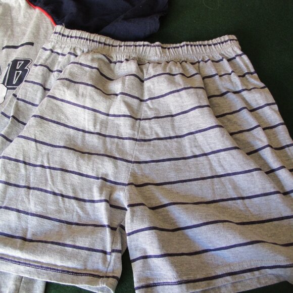 Snoopy Pajama Short set  Tshirt and shorts Size Small - Picture 4 of 7